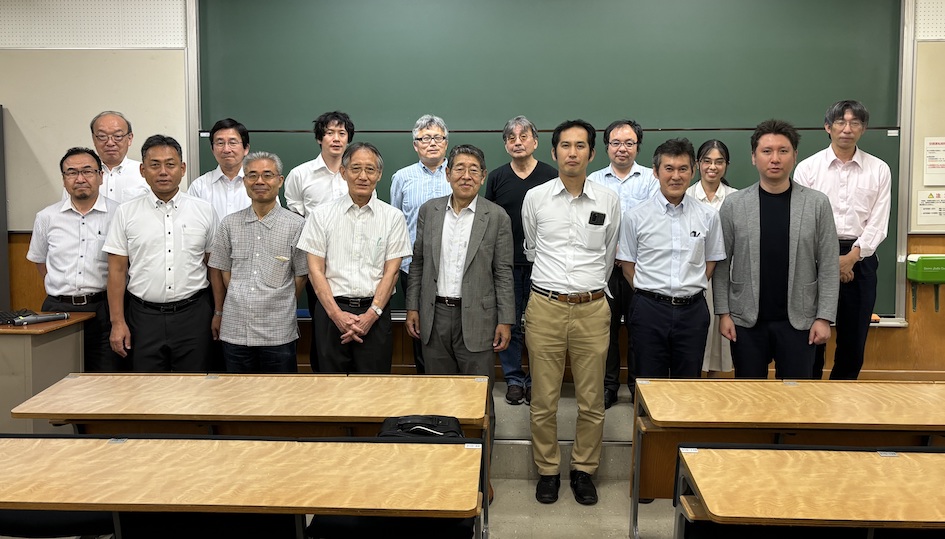 crest202407.jpg crest202407.jpg